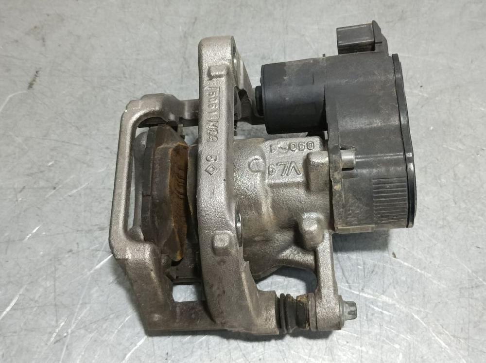 Pinza de freno trasera derecha YH01 9819060980 de Peugeot 3008 suv (mc_, mr_, mj_, m4_) 2016-0 131 CV con 9450 km - pieza usada