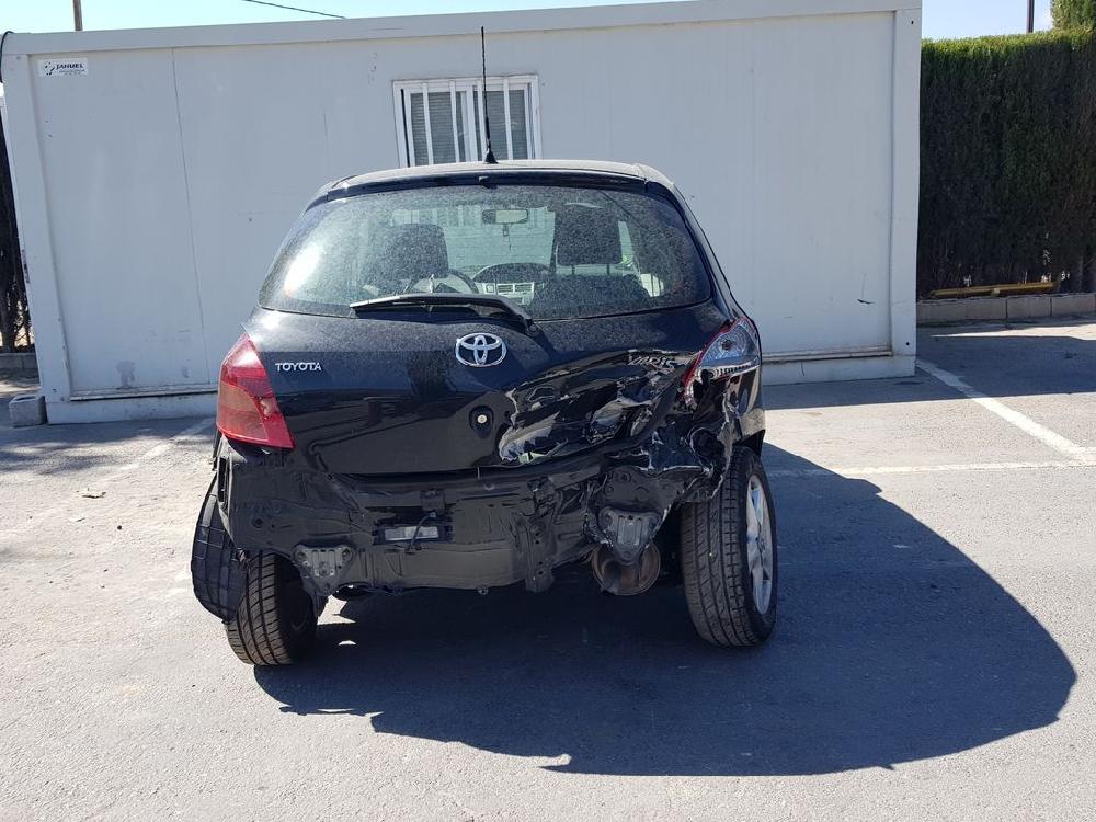 TOYOTA Yaris 2 generation (2005-2012) Трапеции стеклоочистителей 851100D080, 1593000431 23620901