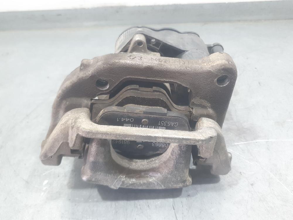 Right rear brake caliper YH01 9819060980 de Peugeot 3008 suv (mc_, mr_, mj_, m4_) 2016-0 131 CV - pieza usada