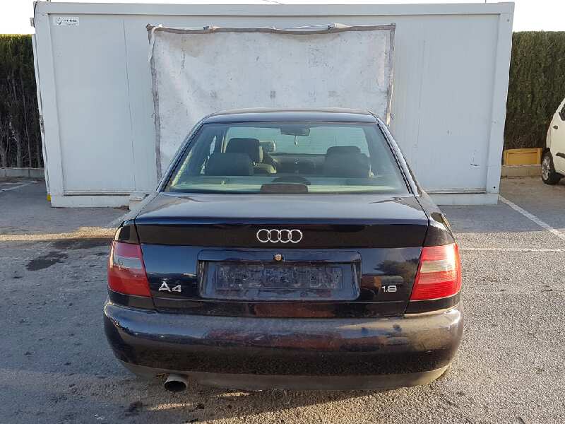 AUDI A4 B5/8D (1994-2001) Повторитель переднего правого крыла 67733060, VALEO 18665492