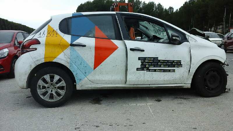 RENAULT 208 Peugeot 208 (2012-2015) Rétroviseur latéral droit TOCADOVERFOTOS 18617563