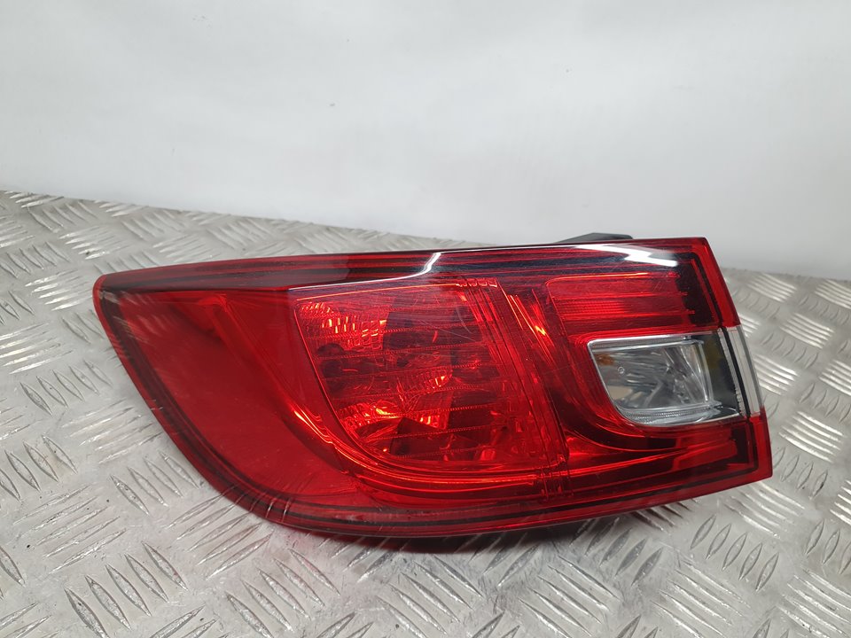 RENAULT Clio 3 generation (2005-2012) Rear Left Taillight 265553752R 18741162