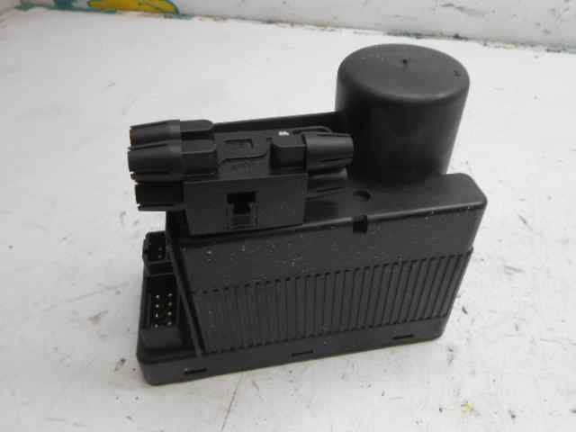 MERCEDES-BENZ Other Control Units 0132006331, 2028000048 18494742