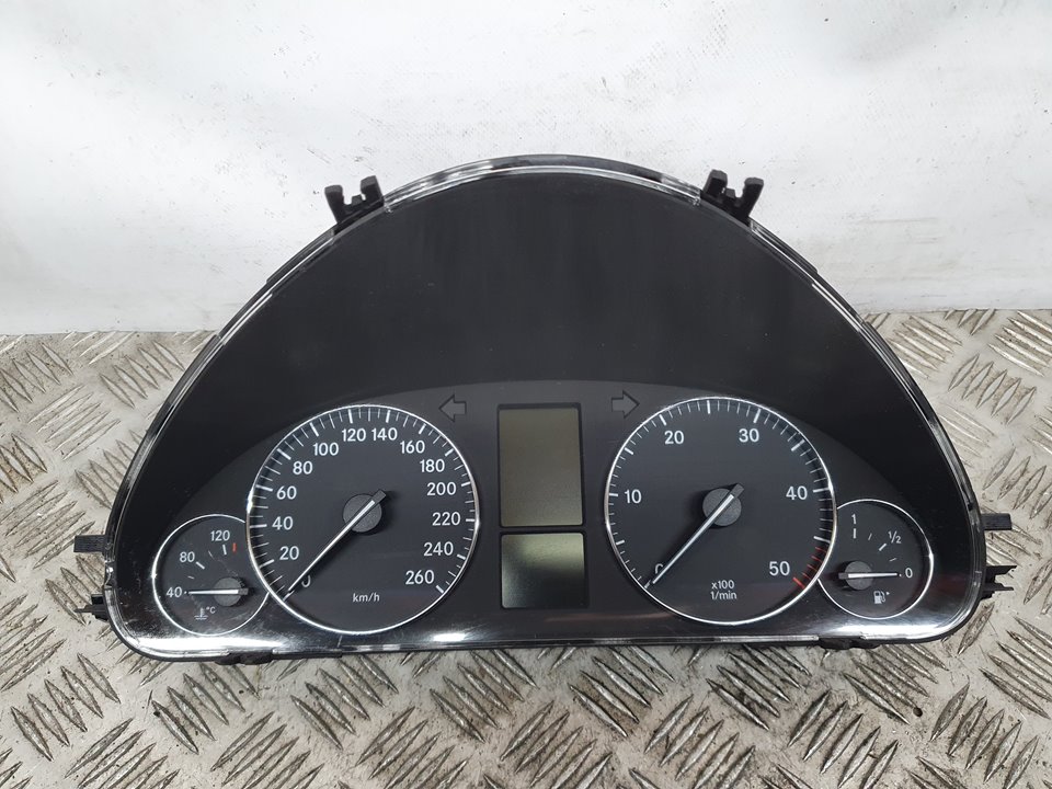 MITSUBISHI C-Class W203/S203/CL203 (2000-2008) Спидометр A2035404947,110080266 18685257