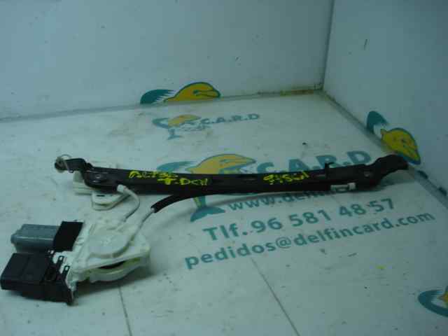 SEAT Toledo 3 generation (2004-2010) Galinių dešinių durų stiklo pakelėjas 1K0959704M 18452675