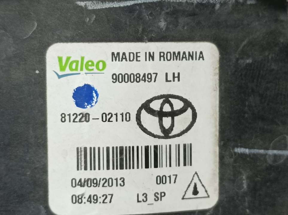 TOYOTA Auris 2 generation (2012-2015) Левая противотуманка переднего бампера 8122002110, 90008497 22753866