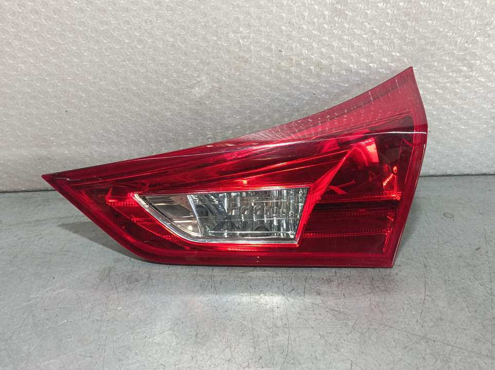 TOYOTA Auris 1 generation (2006-2012) Rear Right Taillight Lamp 05170237 24108360