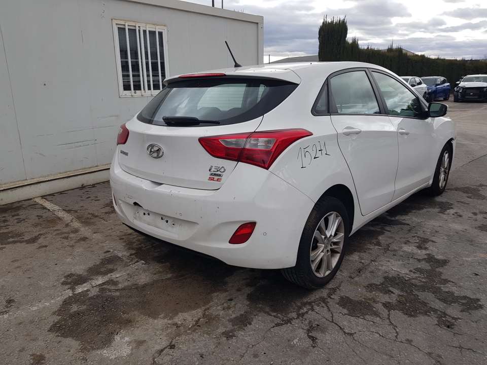 HYUNDAI i30 GD (2 generation) (2012-2017) Purkštukas (forsunkė) 338002A780,EMBR00203D 24908869