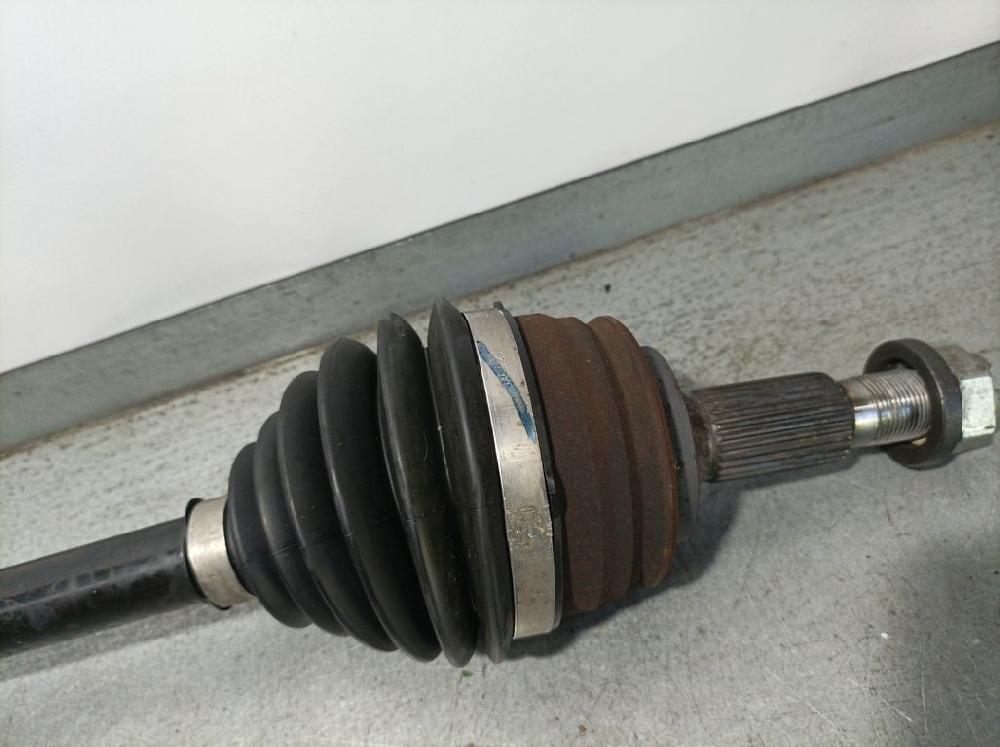 Front transmission rh YH01 9809527980 de Peugeot Rifter 2018-0 131 CV con 54577 km - pieza usada