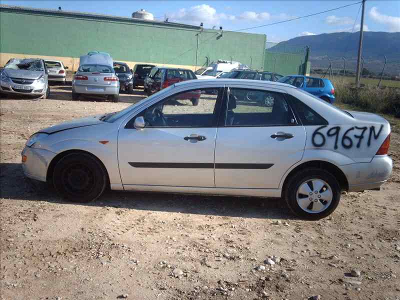 PEUGEOT Focus 1 generation (1998-2010) Охлаждающий радиатор 98AB8005DE,TOCADO 18438116