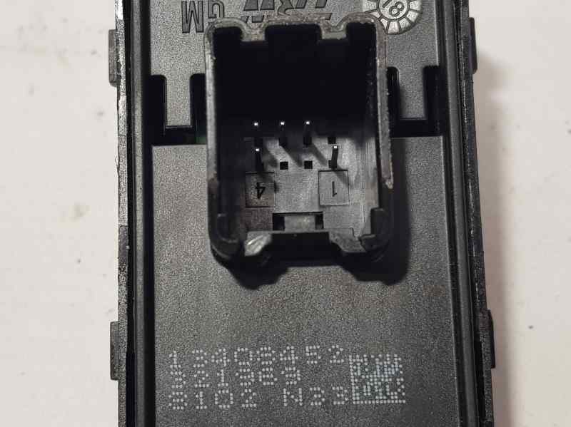 HYUNDAI Astra K (2015-2021) Rear Right Door Window Control Switch 13408452, 321969 18697231