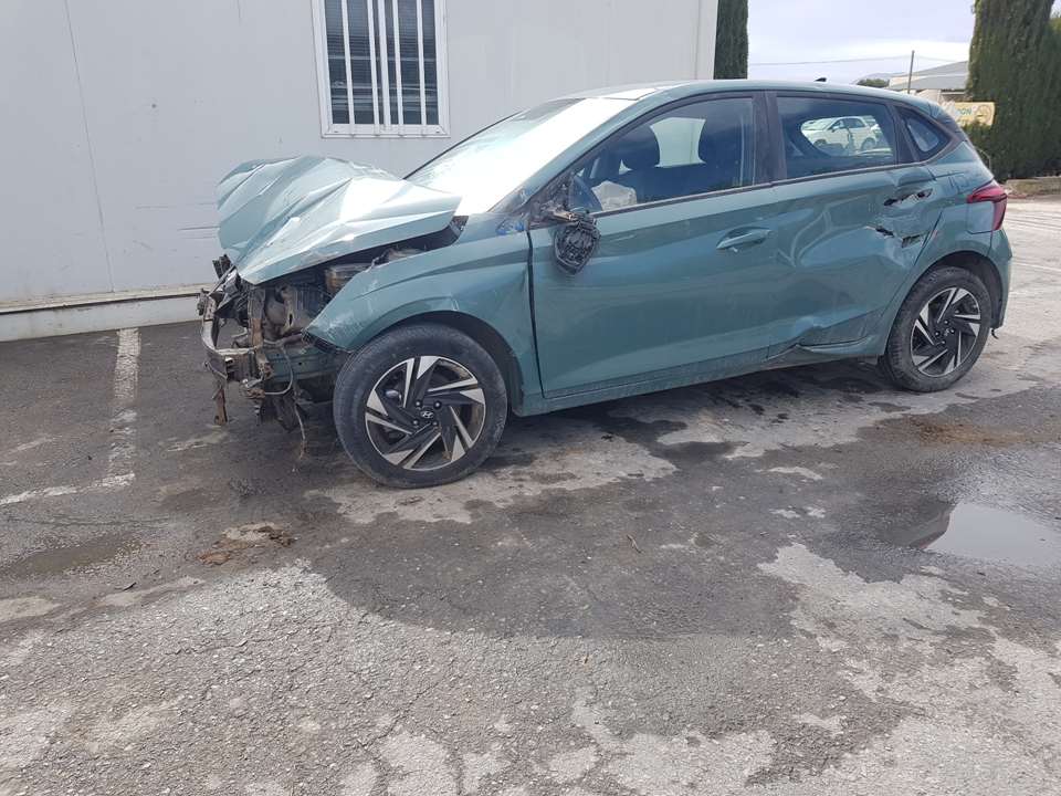 HYUNDAI i20 IB (2 generation) (2014-2020) A hátsó lökhárító egyéb részei 92406Q0100 24109634