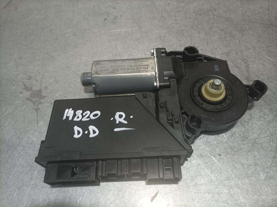 DODGE A4 B6/8E (2000-2005) Front Right Door Window Control Motor 8E1959802H, 105841204 23242723