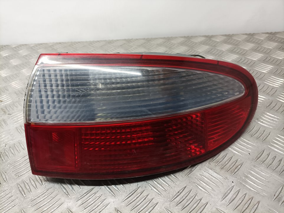 VAUXHALL Lanos T100 (1997-2008) Rear Right Taillight Lamp EXTERIOR 18488082