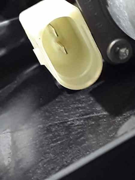 Elevalunas delantero derecho N12B14A 51332756084 de Mini Mini (r56) 2006-2010 95 CV - pieza usada