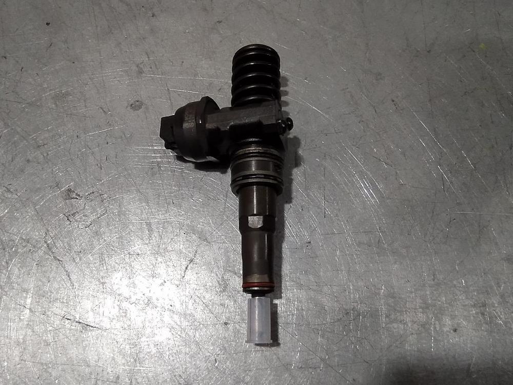 SEAT Leon 2 generation (2005-2012) Fuel Injector 038130073BN, 0414720313 21675939