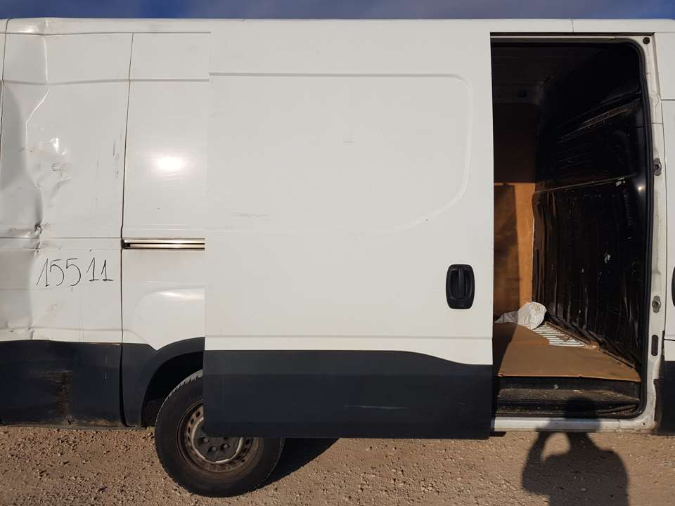 IVECO Daily 6 generation (2014-2019) Right Side Sliding Door 24473349