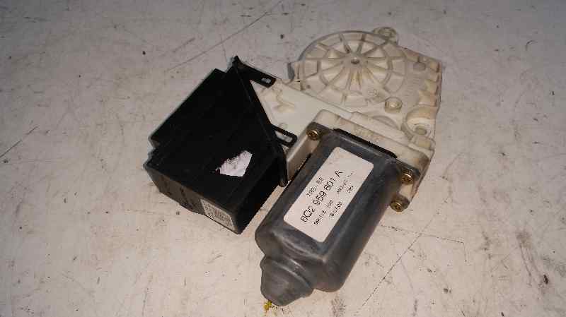 SEAT Cordoba 2 generation (1999-2009) Front Right Door Window Control Motor 6Q2959801A, 26PIN, ELECTRICO 23712078