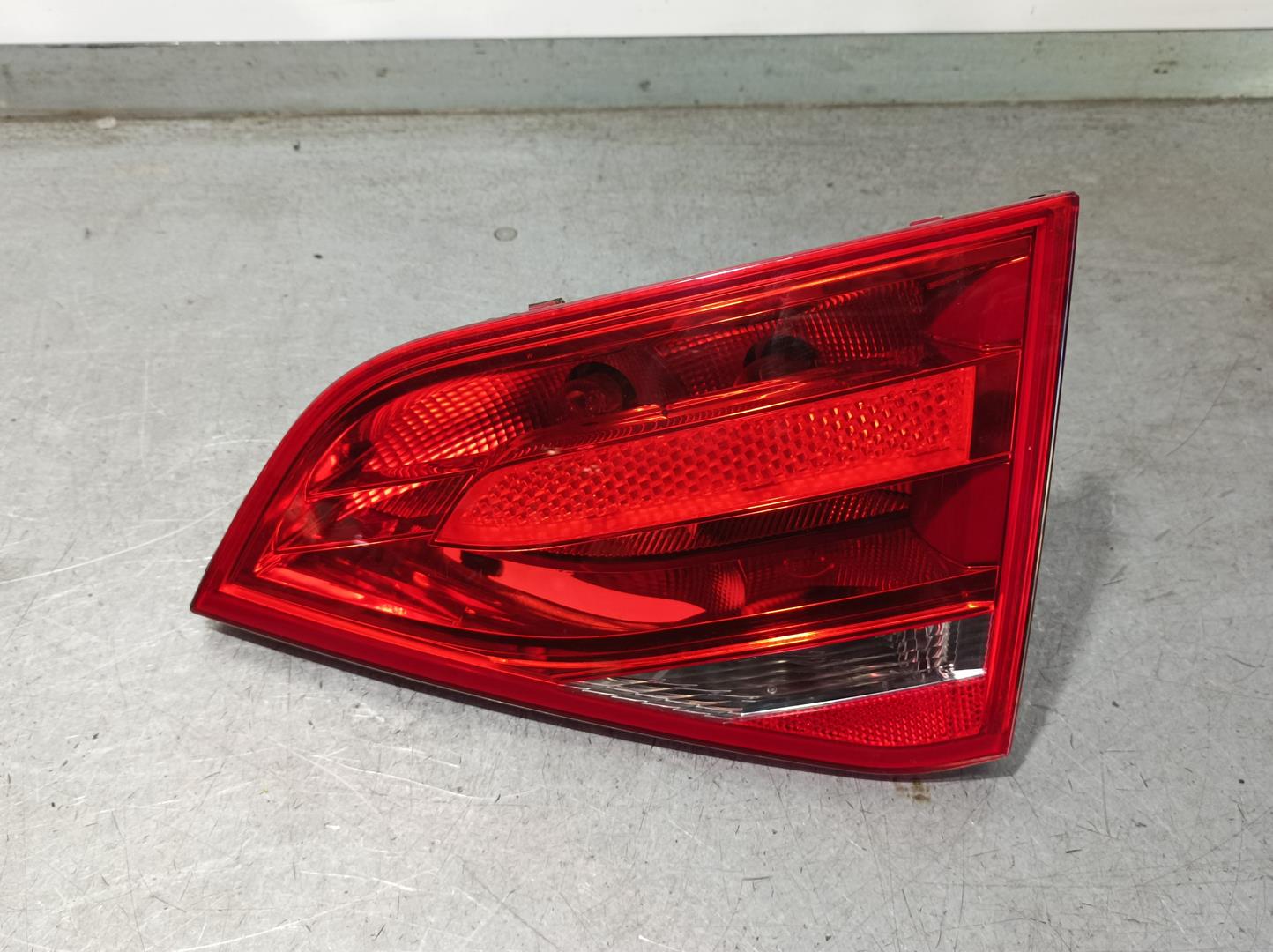 AUDI A4 B8/8K (2011-2016) Rear Right Taillight Lamp INTERIOR 24051240