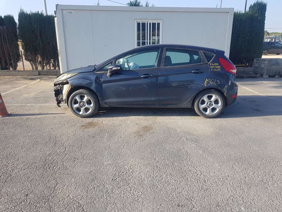 HYUNDAI Fiesta 5 generation (2001-2010) Oikea takaturvavyö 25196218