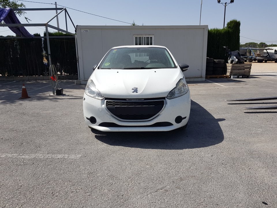 PEUGEOT 208 Peugeot 208 (2012-2015) Μπροστινή δεξιά δαγκάνα φρένου 24077607