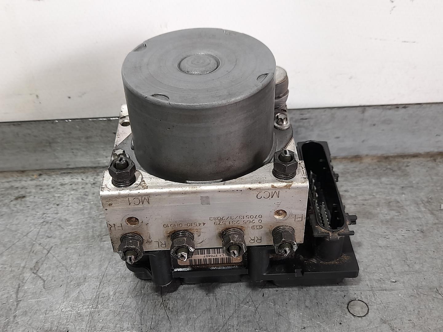 TOYOTA Aygo 1 generation (2005-2014) ABS Pump 445100H010, 0265231579 18610429