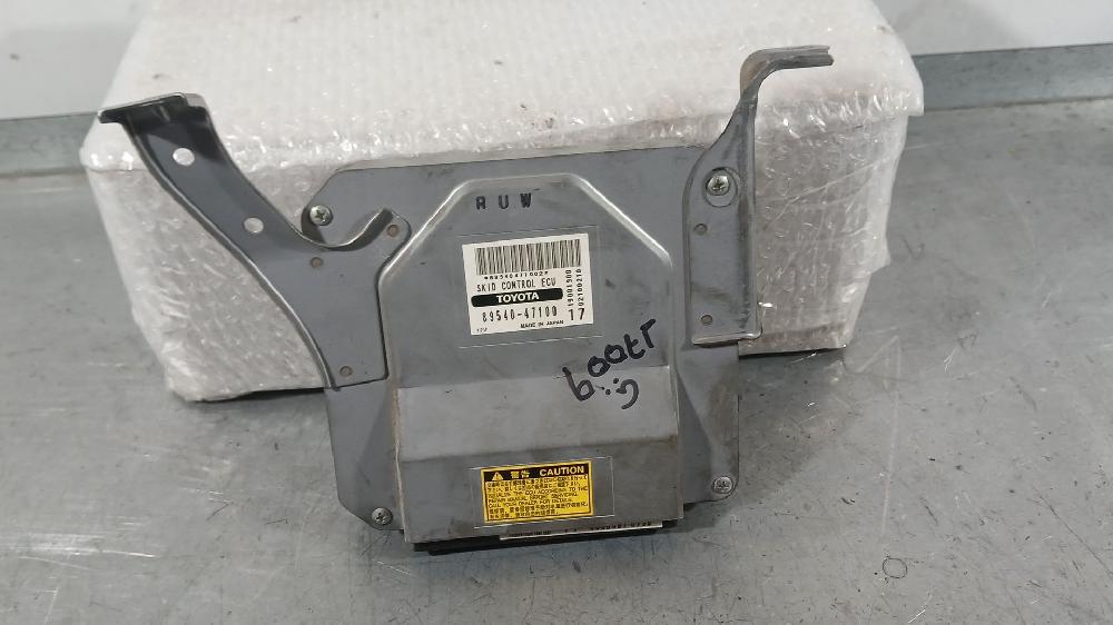 Module électronique 1NZFXE 8954047100 de Toyota Prius (hw2) 0-0 113 CV - pieza usada