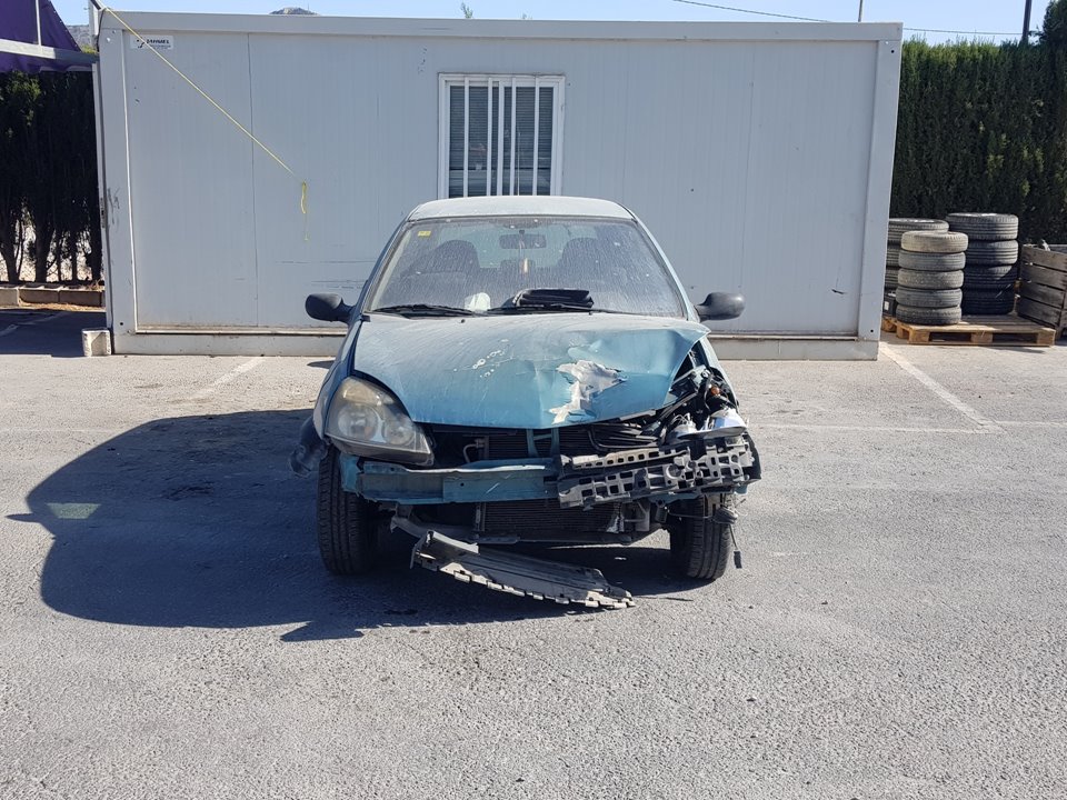 RENAULT Clio 2 generation (1998-2013) Кнопка стеклоподъемника передней левой двери 20628360