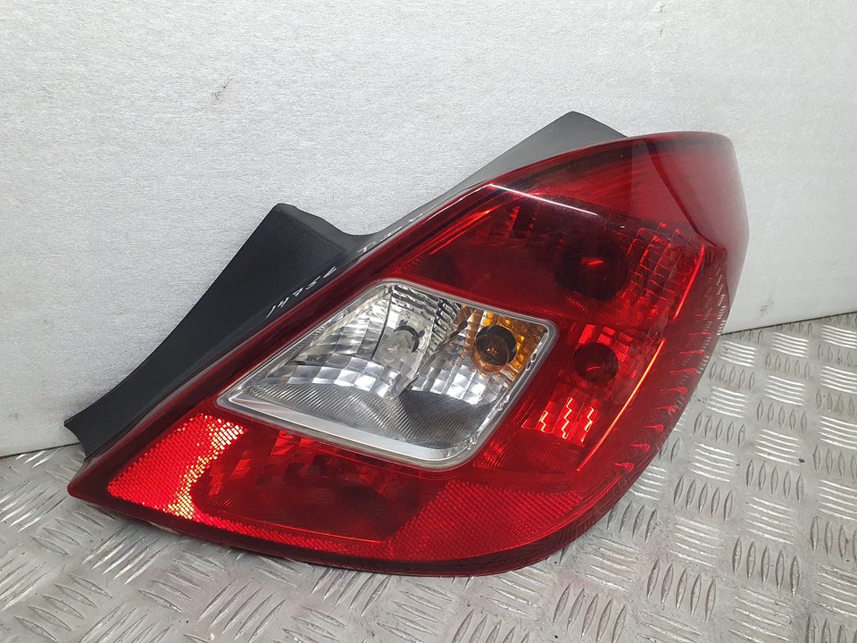 OPEL Corsa D (2006-2020) Aizmugurējais labais lukturis 13269051,89318821 24071407