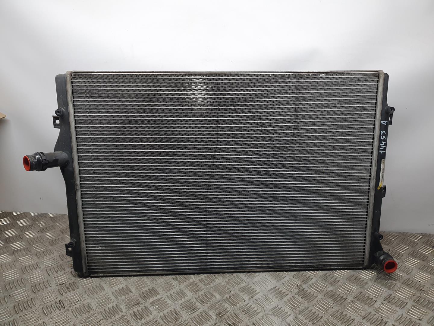 VOLKSWAGEN Passat B6 (2005-2010) Охлаждающий радиатор 3C0121253AL 23639416