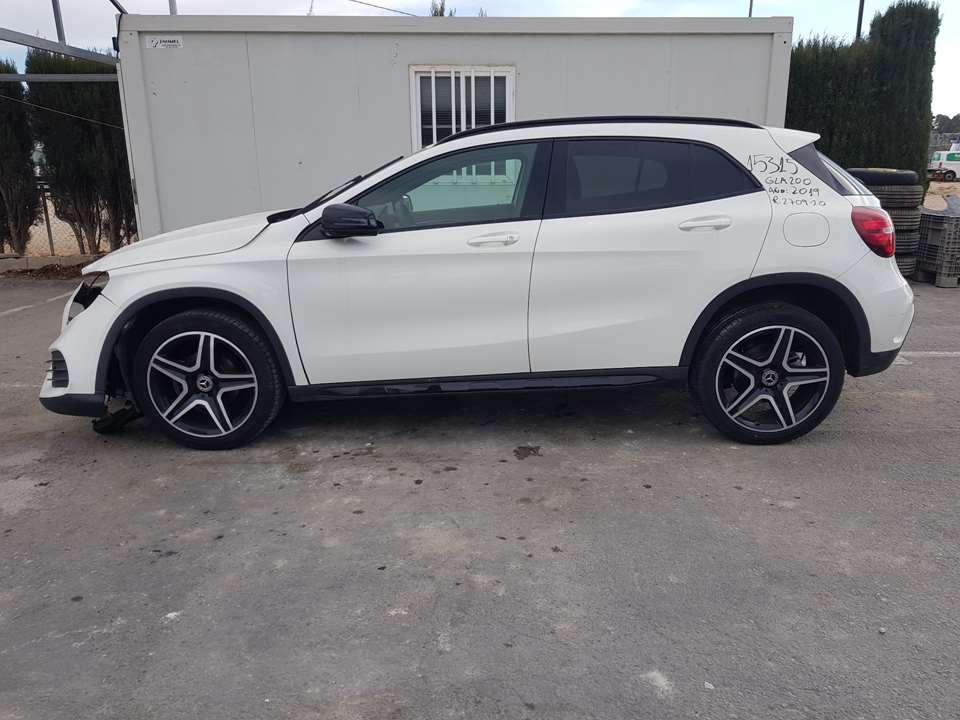 MERCEDES-BENZ GLA-Class X156 (2013-2020) Віконний підйомник лівої задньої двері A2047302735 23113145