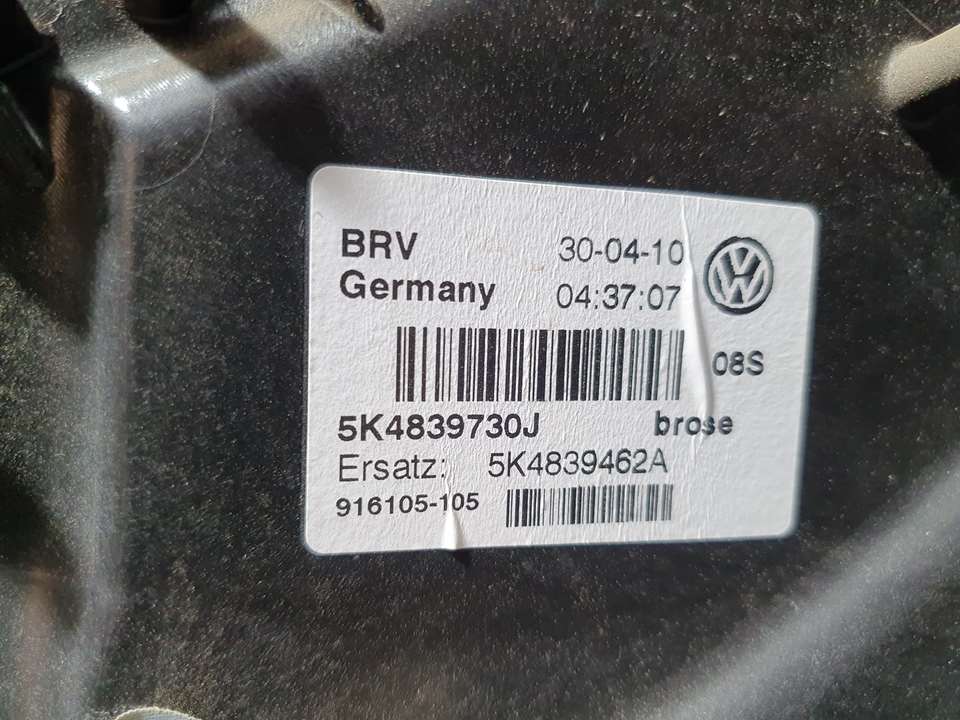 VOLKSWAGEN Golf 6 generation (2008-2015) Aizmugurējo labo durvju logu pacēlājs 5K4839730J, 916105105 23657849