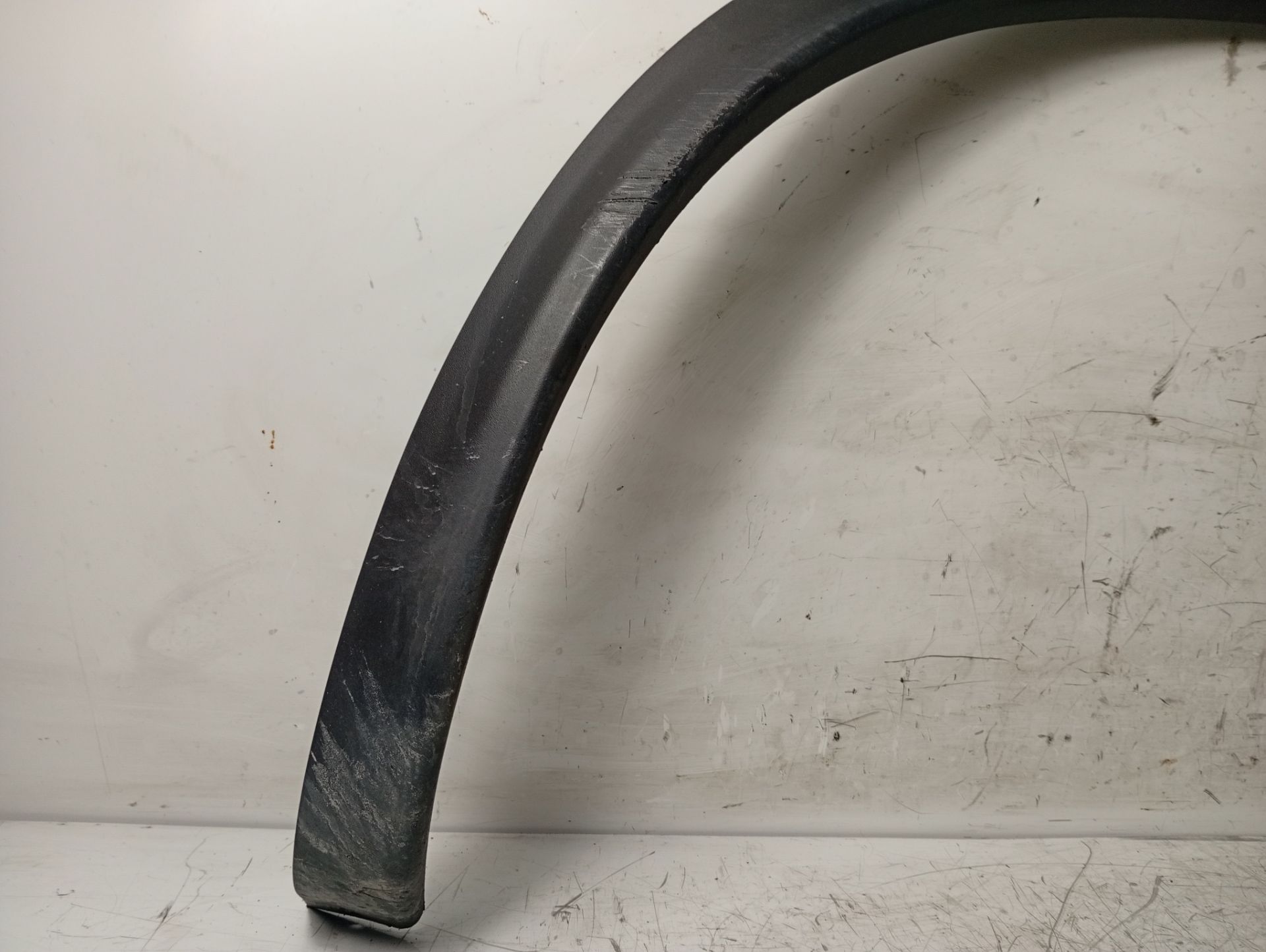 Aletín trasero derecho 93828BRO de Nissan Qashqai 2011-2014 - pieza usada