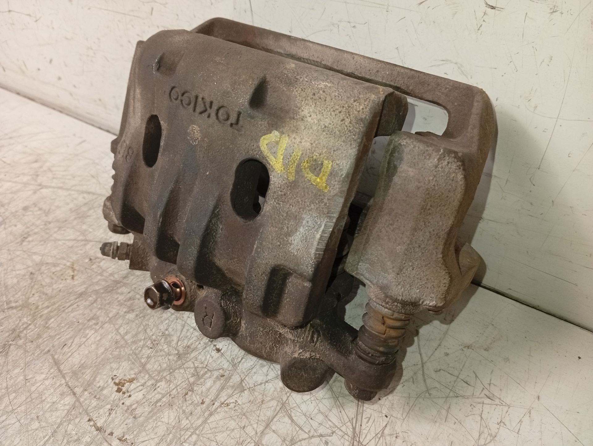 Pinza de freno delantera derecha 1454526 de Ford Ranger (et) 2006-2012 - pieza usada