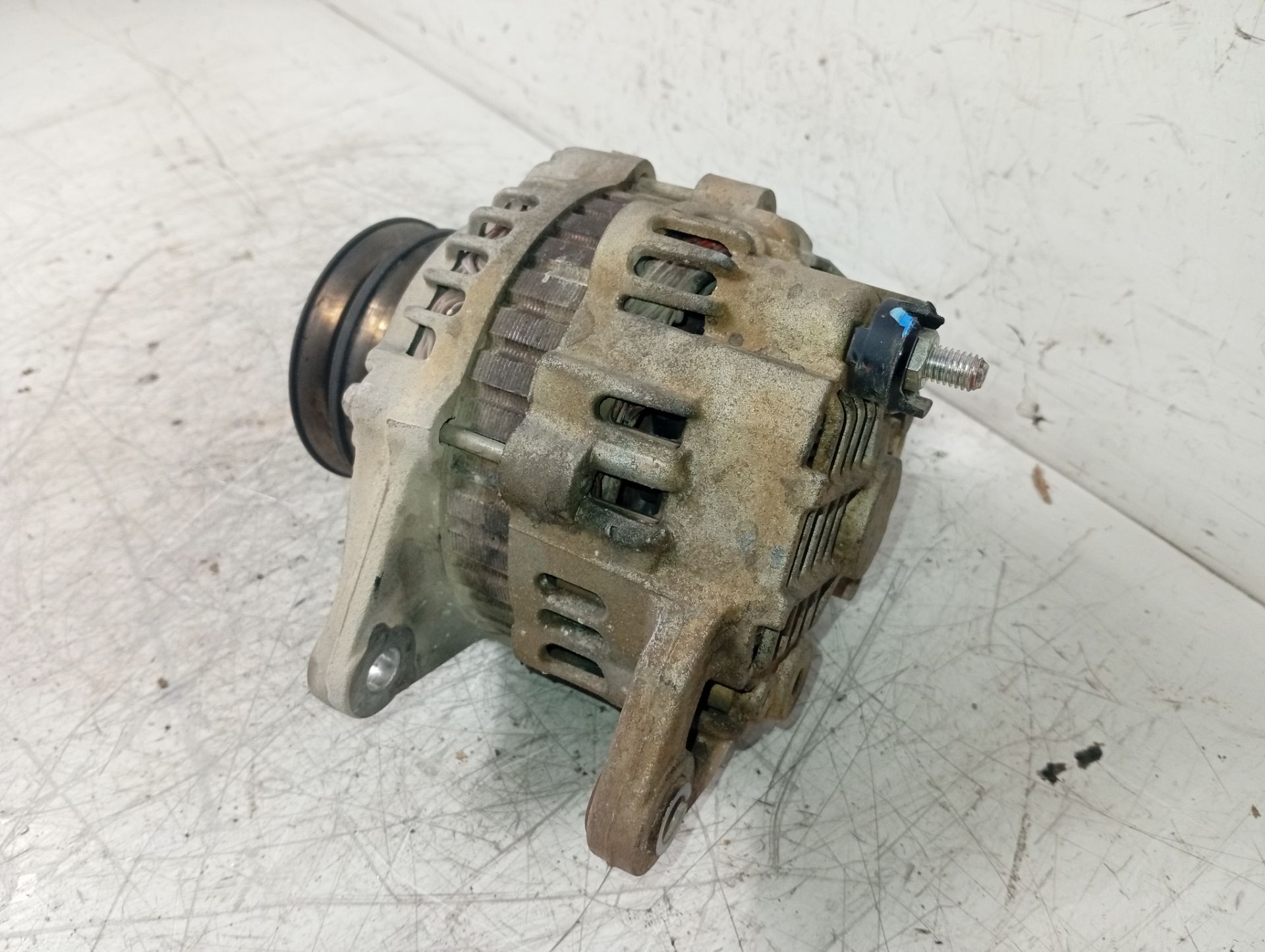 Alternador A2TC1479ZT de Ford Ranger (et) 2006-2012 - pieza usada