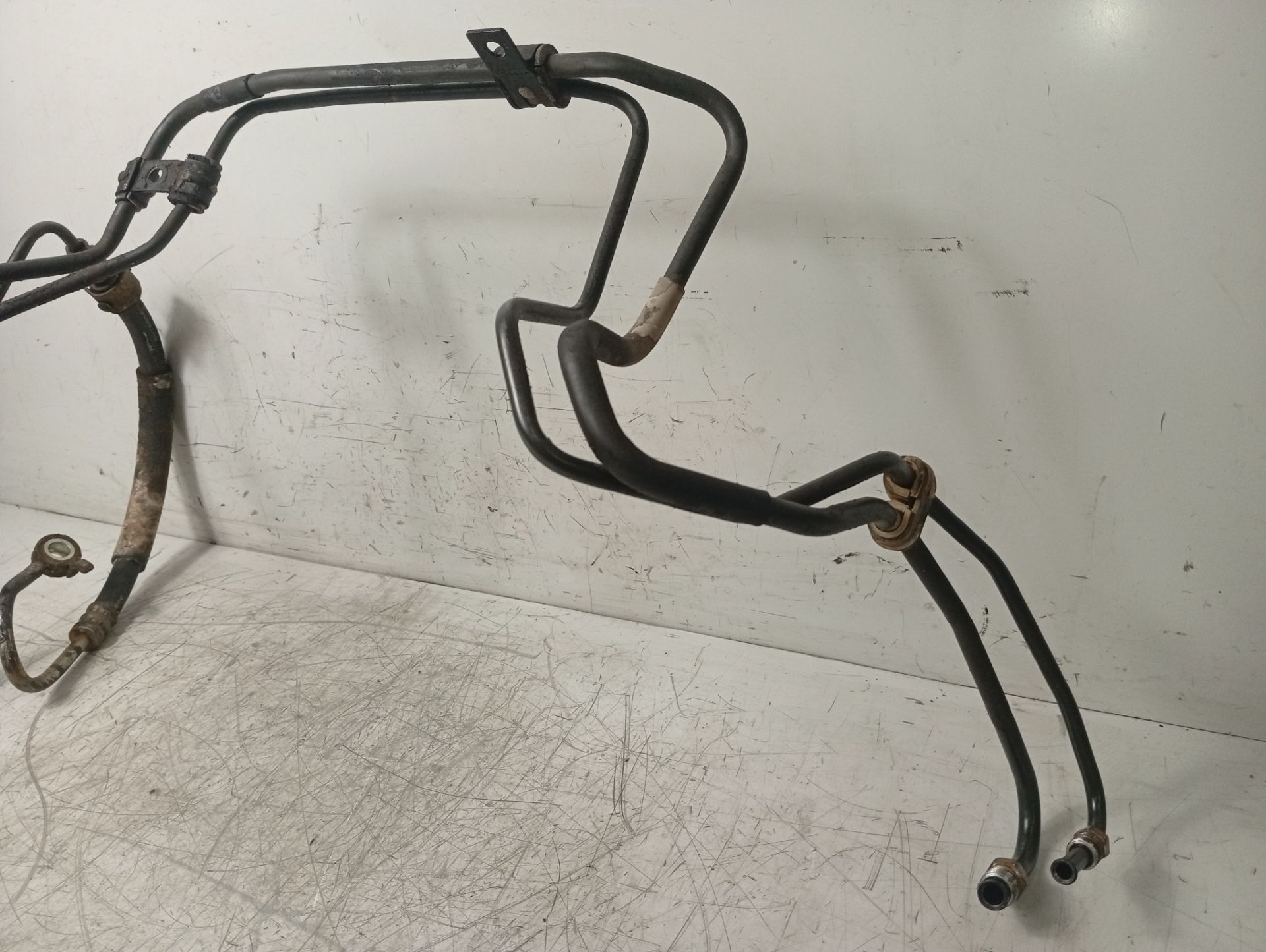 Tubo presion direccion asistida 1454582 de Ford Ranger (et) 2006-2012 - pieza usada