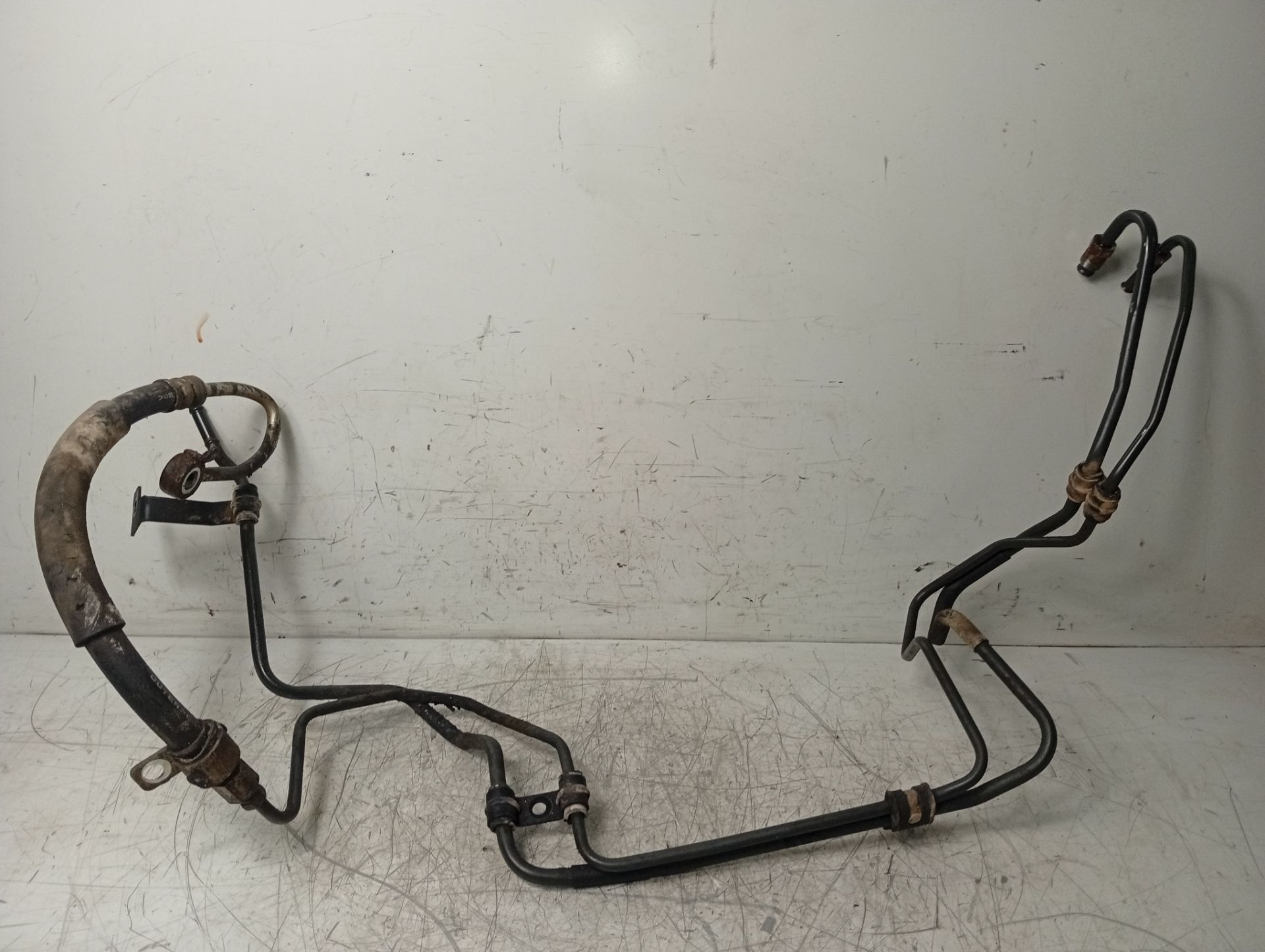 Tubo presion direccion asistida 1454582 de Ford Ranger (et) 2006-2012 - pieza usada