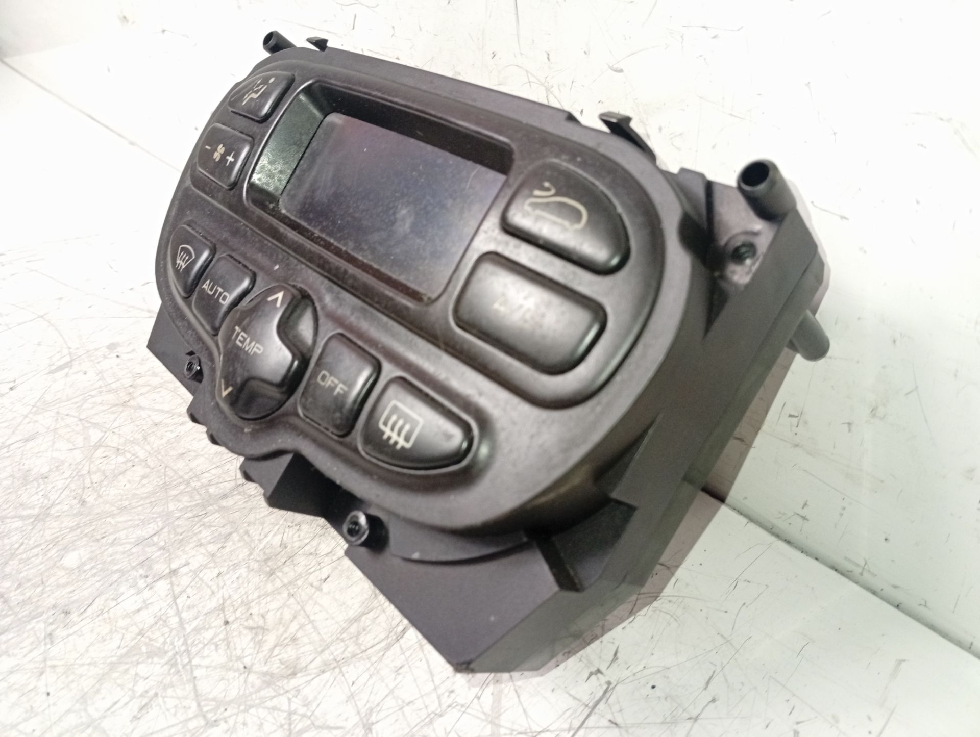Mando del climatizador 96314105ZR de Citroen Xsara 2000-2002 - pieza usada