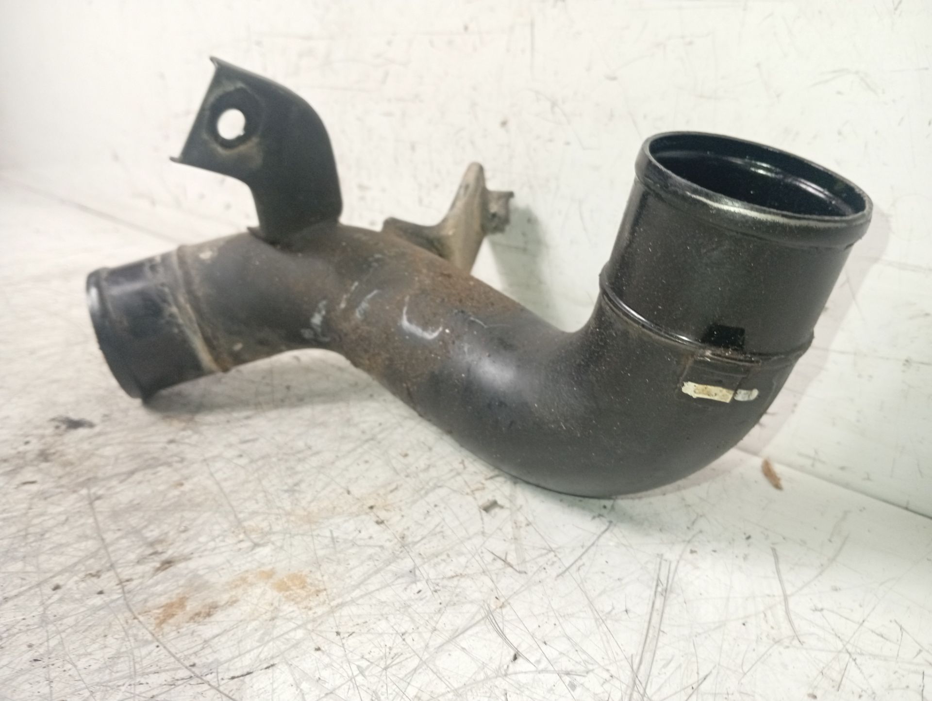 Tubo 4352217 de Ford Ranger (et) 2006-2012 - pieza usada