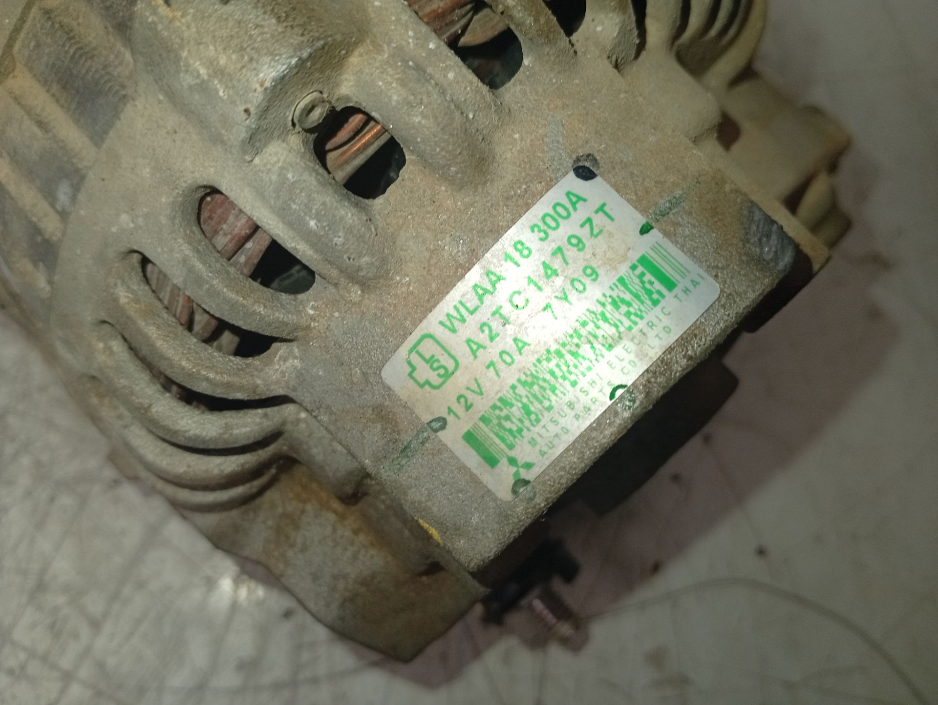 Alternador A2TC1479ZT de Ford Ranger (et) 2006-2012 - pieza usada