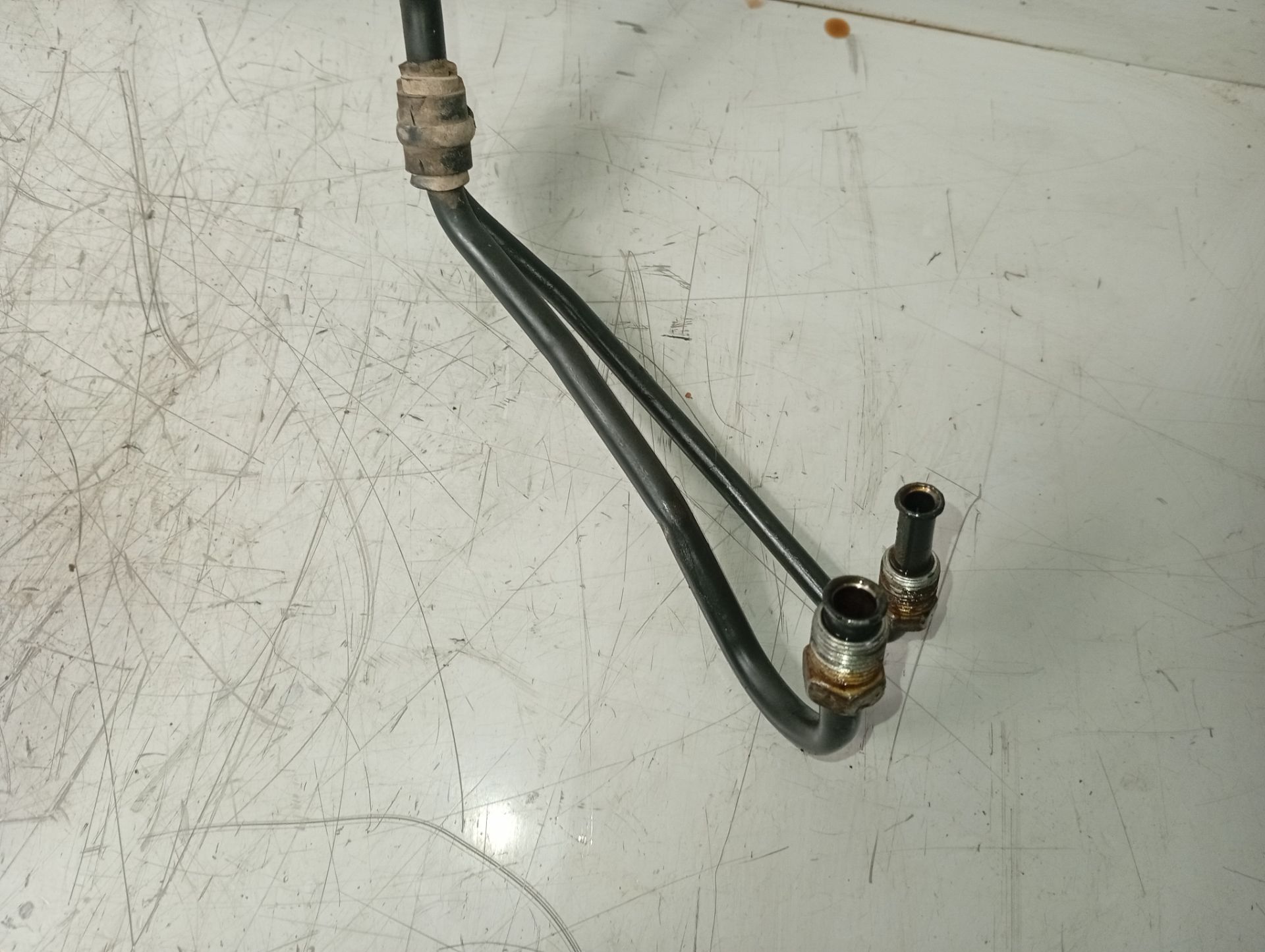 Tubo presion direccion asistida 1454582 de Ford Ranger (et) 2006-2012 - pieza usada