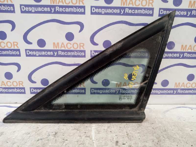 Luna custodia delantera izquierda de Seat Toledo 2004-2006 - pieza usada