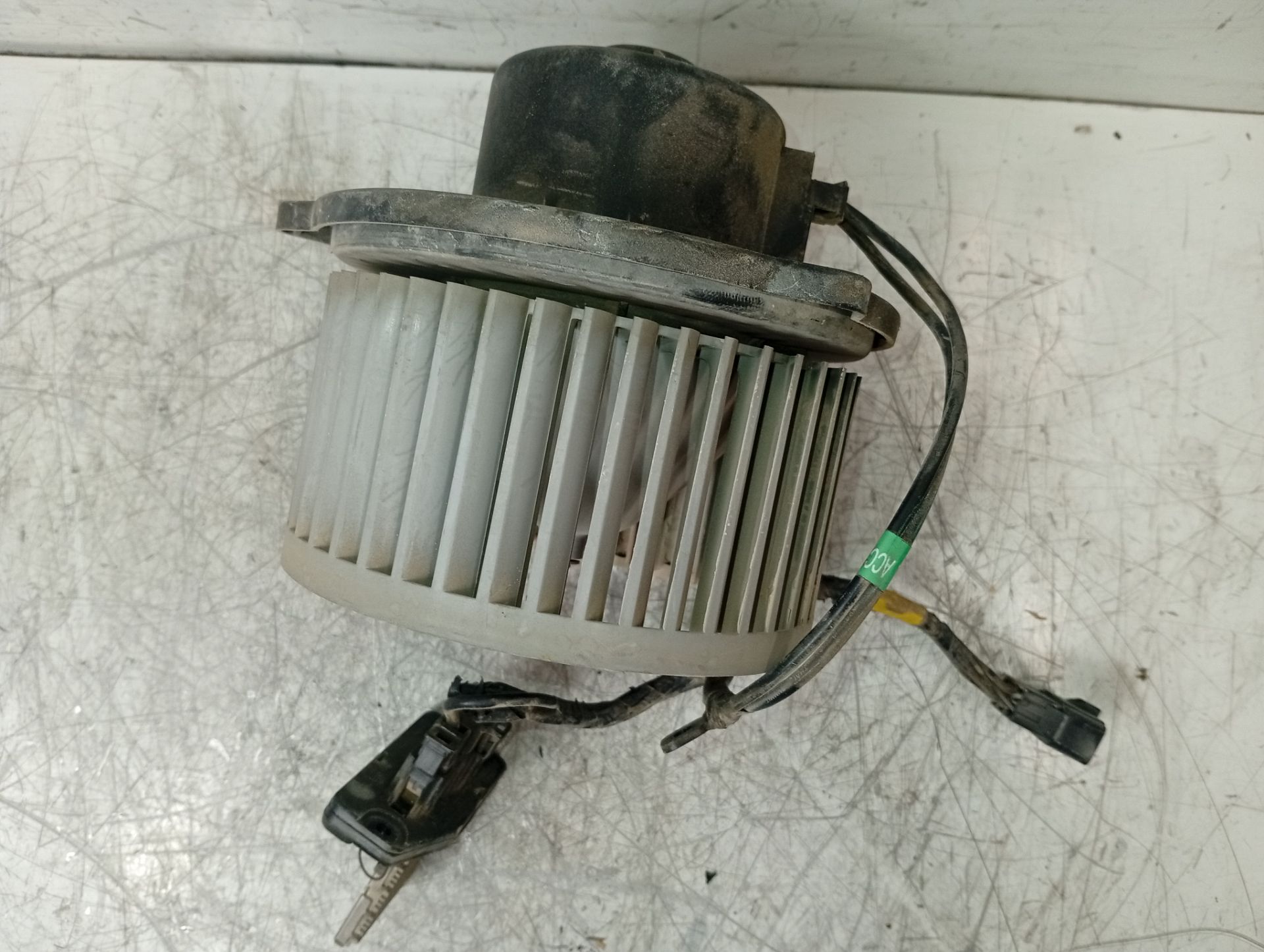 Ventilador calefacción 6M3418527DA de Ford Ranger (et) 2006-2012 - pieza usada