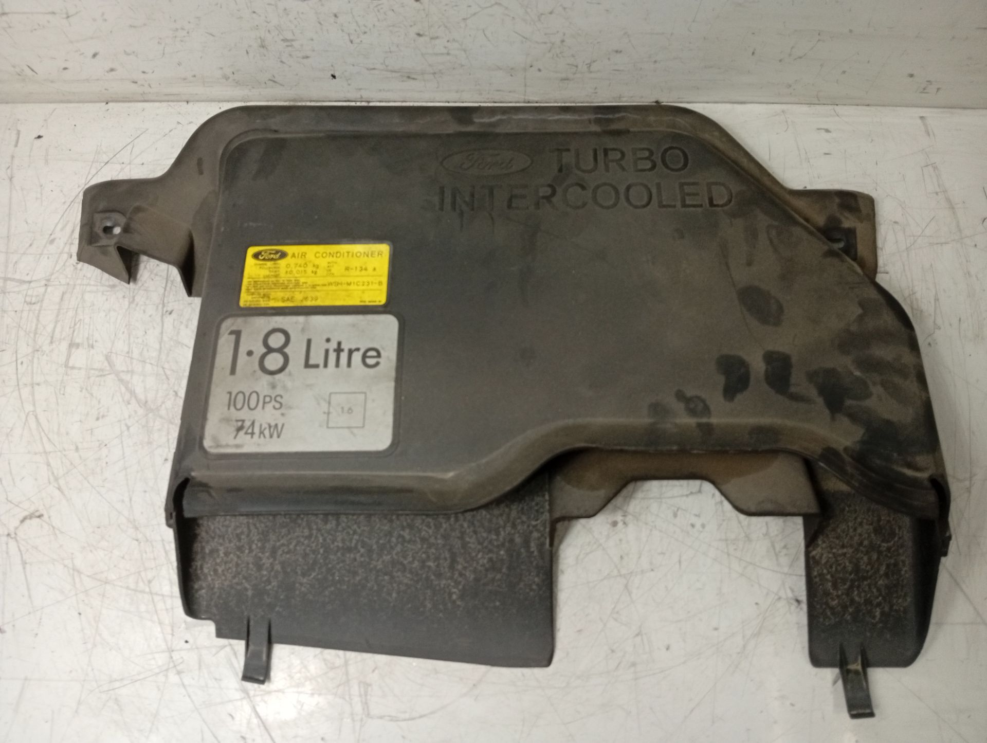 Tapa motor XS406C646B de Ford Focus sedán (dfw) 1999-2004 - pieza usada
