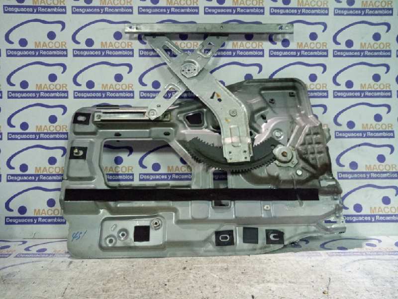 Elevalunas trasero derecho 8348026030 de Hyundai Santa fe 2000-2004 - pieza usada