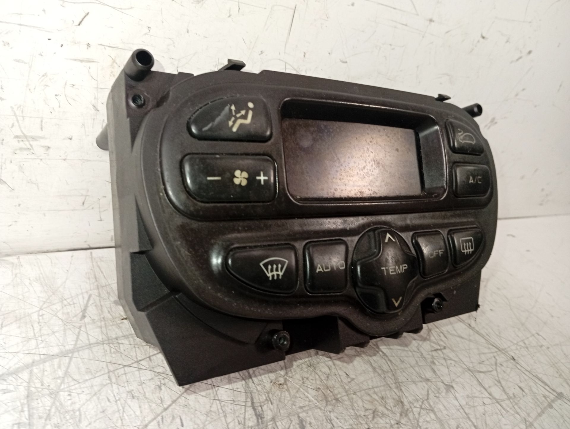Mando del climatizador 96314105ZR de Citroen Xsara 2000-2002 - pieza usada