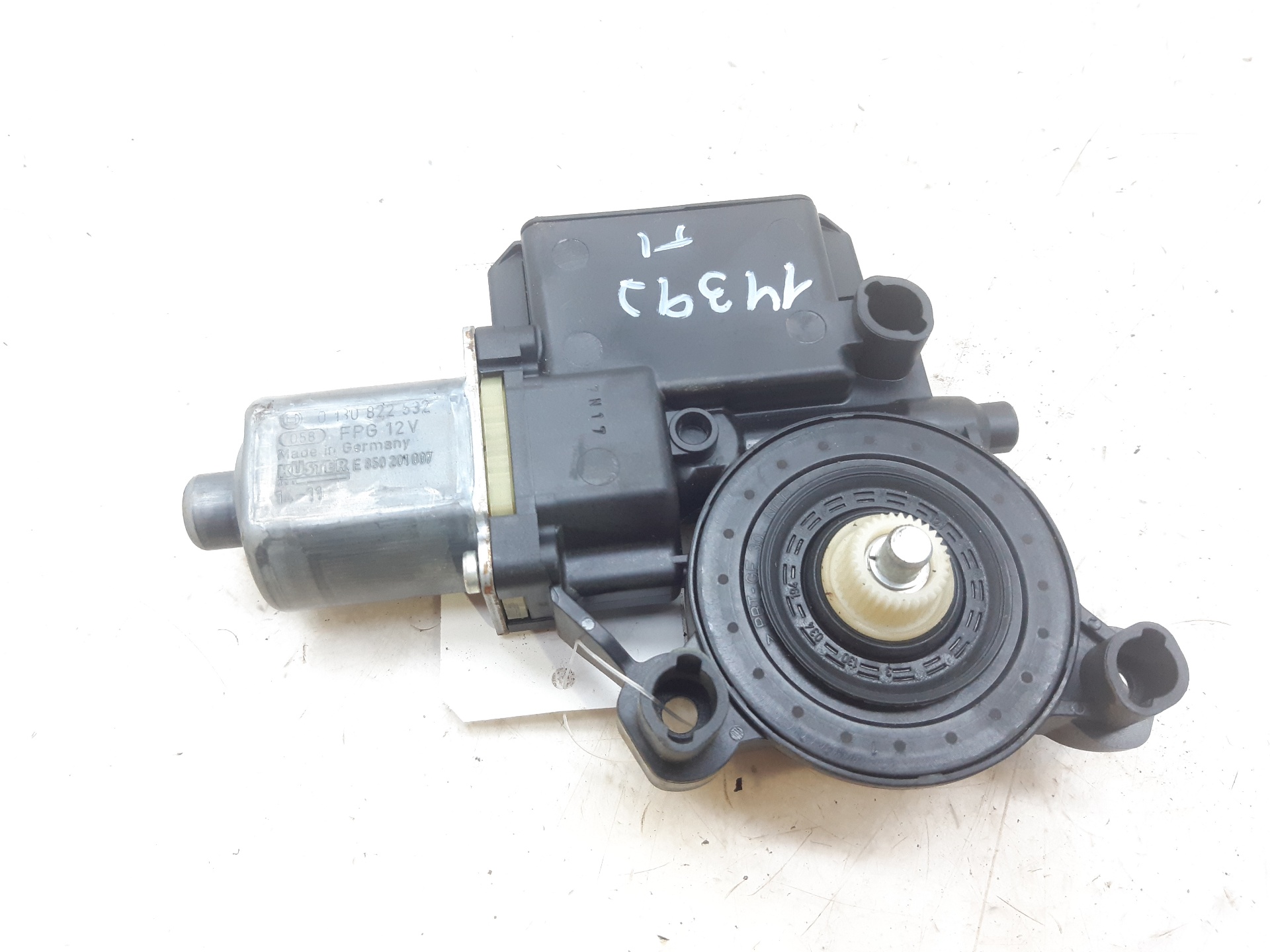 VOLKSWAGEN Polo 5 generation (2009-2017) Rear Left Door Window Control Motor 6R0959811N 20178665