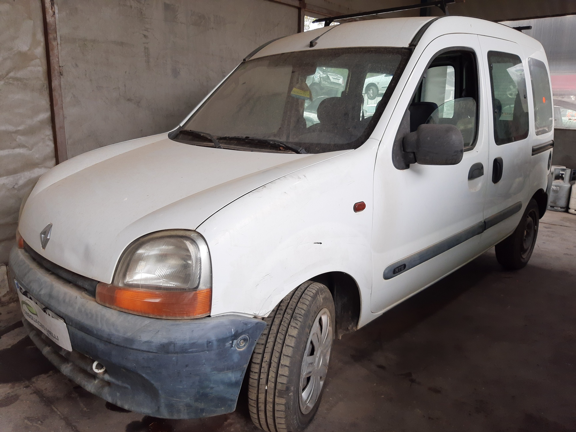 RENAULT Kangoo 1 generation (1998-2009) Labās puses saulessargs 8200028067 22463659