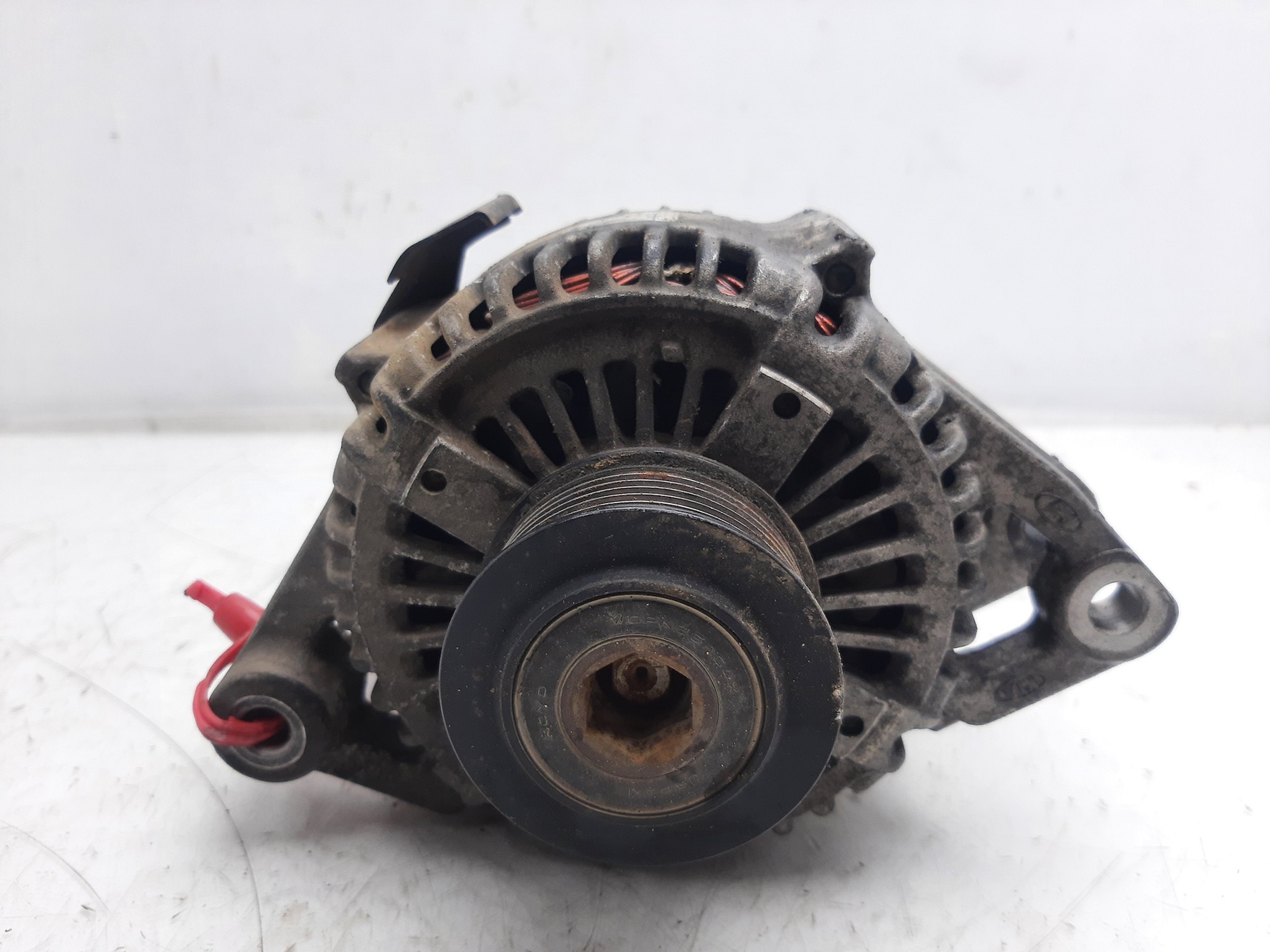 KIA Sorento 1 generation (2002-2011) Alternator 373004A300 24836725