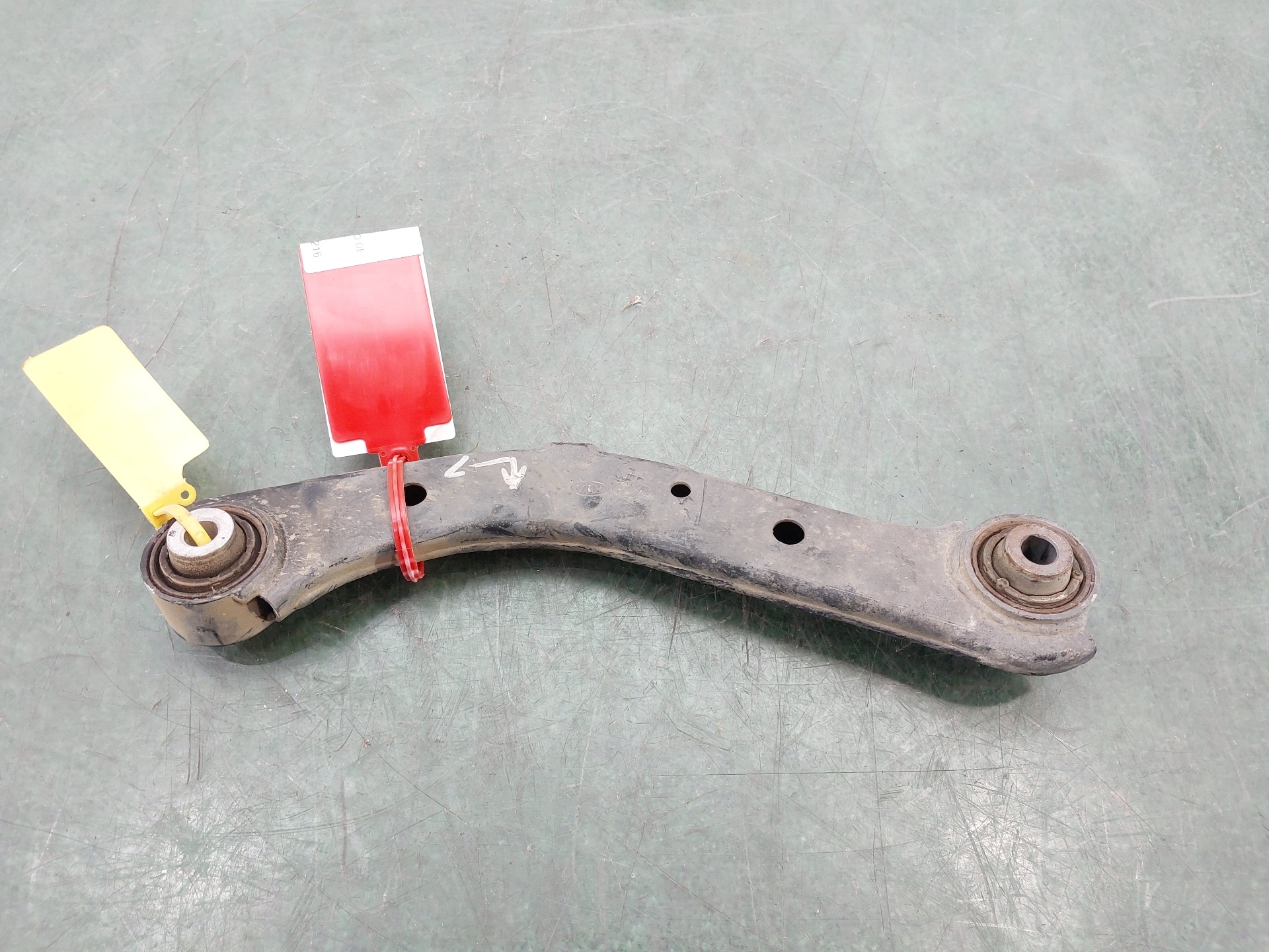 KIA Sportage 4 generation (2016-2022) Rear Right Arm 55100D3050 21432123